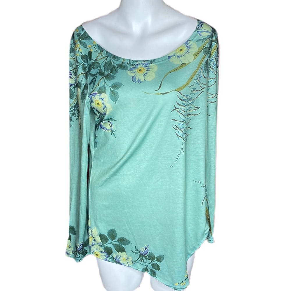 Mislook Asymmetric Top Green Floral